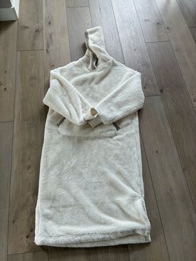 UGG Australia Robbyn Knit ポンチョ UGG - UGG Australia Robbyn Knit ポンチョ の通販 by m美's shop